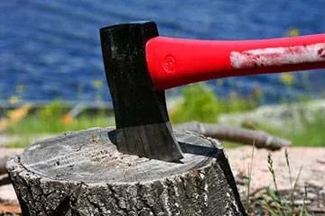 An axe.