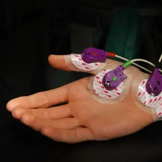 umo-2558-exploration-ecg-emg-technologies-square.jpg